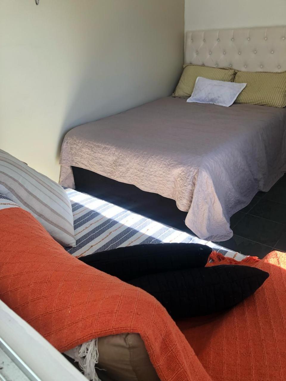 Opera Hostel Curitiba Luaran gambar